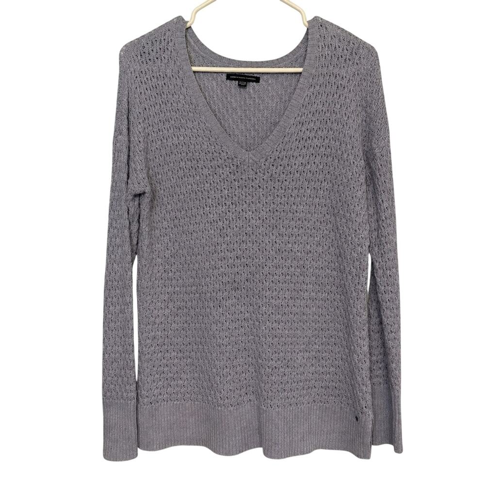 American Eagle Gray Waffle Knit V Neck Sweater Small Cozy Pullover